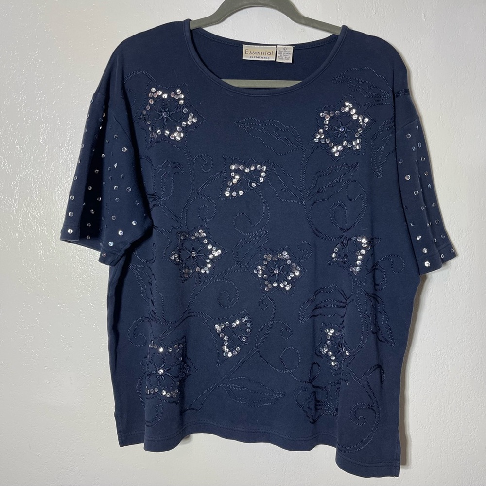 Essential Elements, Embroidered and Sequined T-Shirt. Size Large. Excellent cond